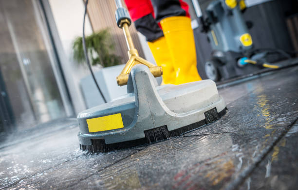 Best Roof Pressure Washing  in Northbrook, OH